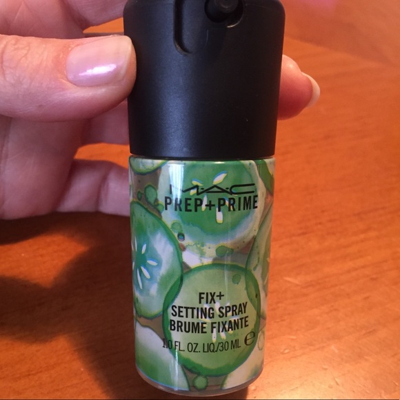 MAC Prep + Prime Fix + Setting Spray Cucumber - Picture 4 of 7